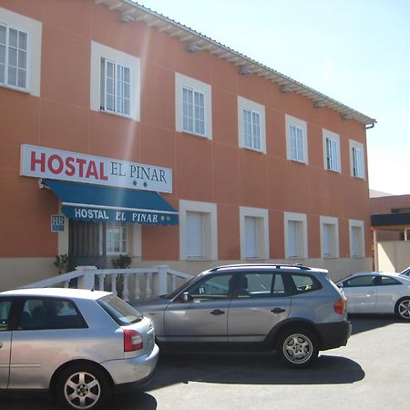 Ávila Hostal El Pinar מראה חיצוני תמונה