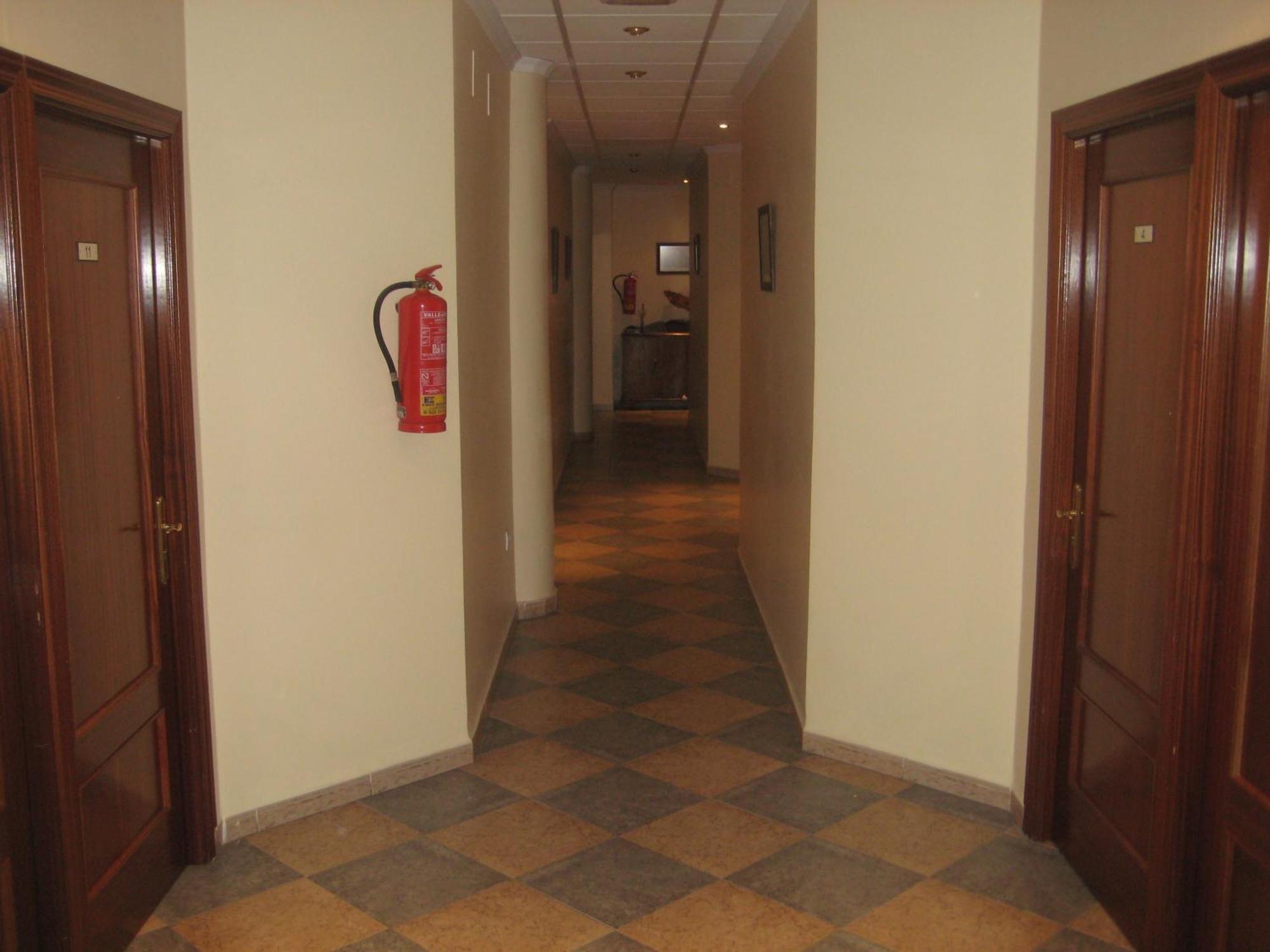 Ávila Hostal El Pinar מראה חיצוני תמונה
