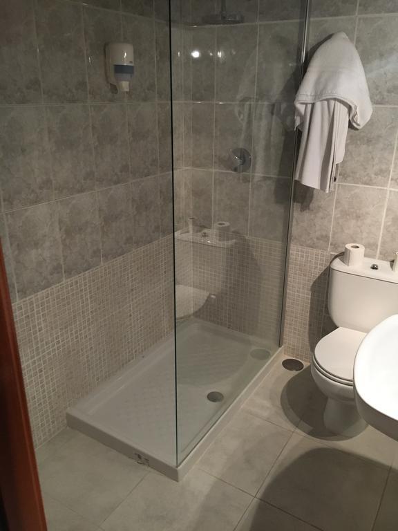Ávila Hostal El Pinar מראה חיצוני תמונה